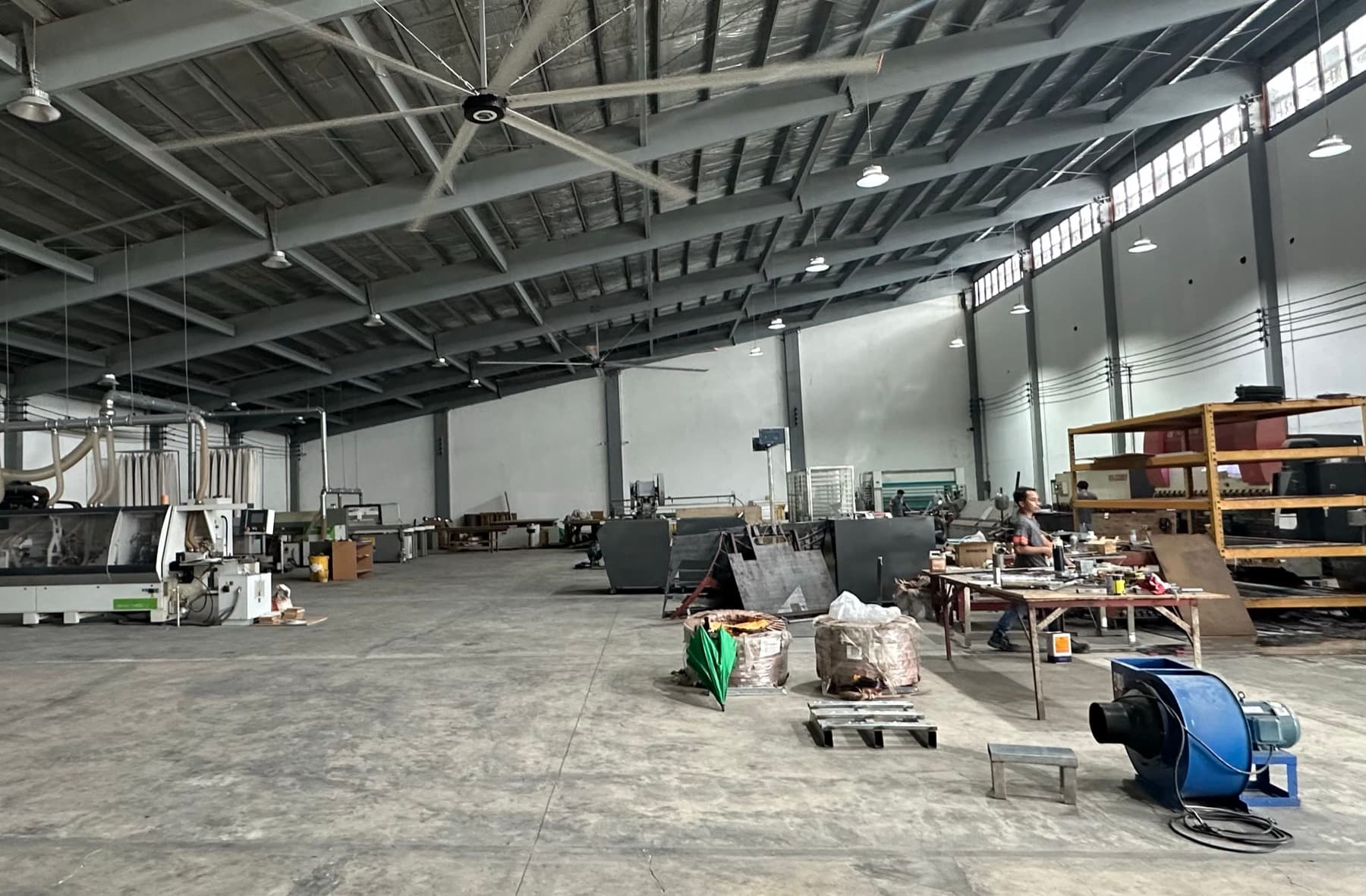 Squarefit facility photo 9