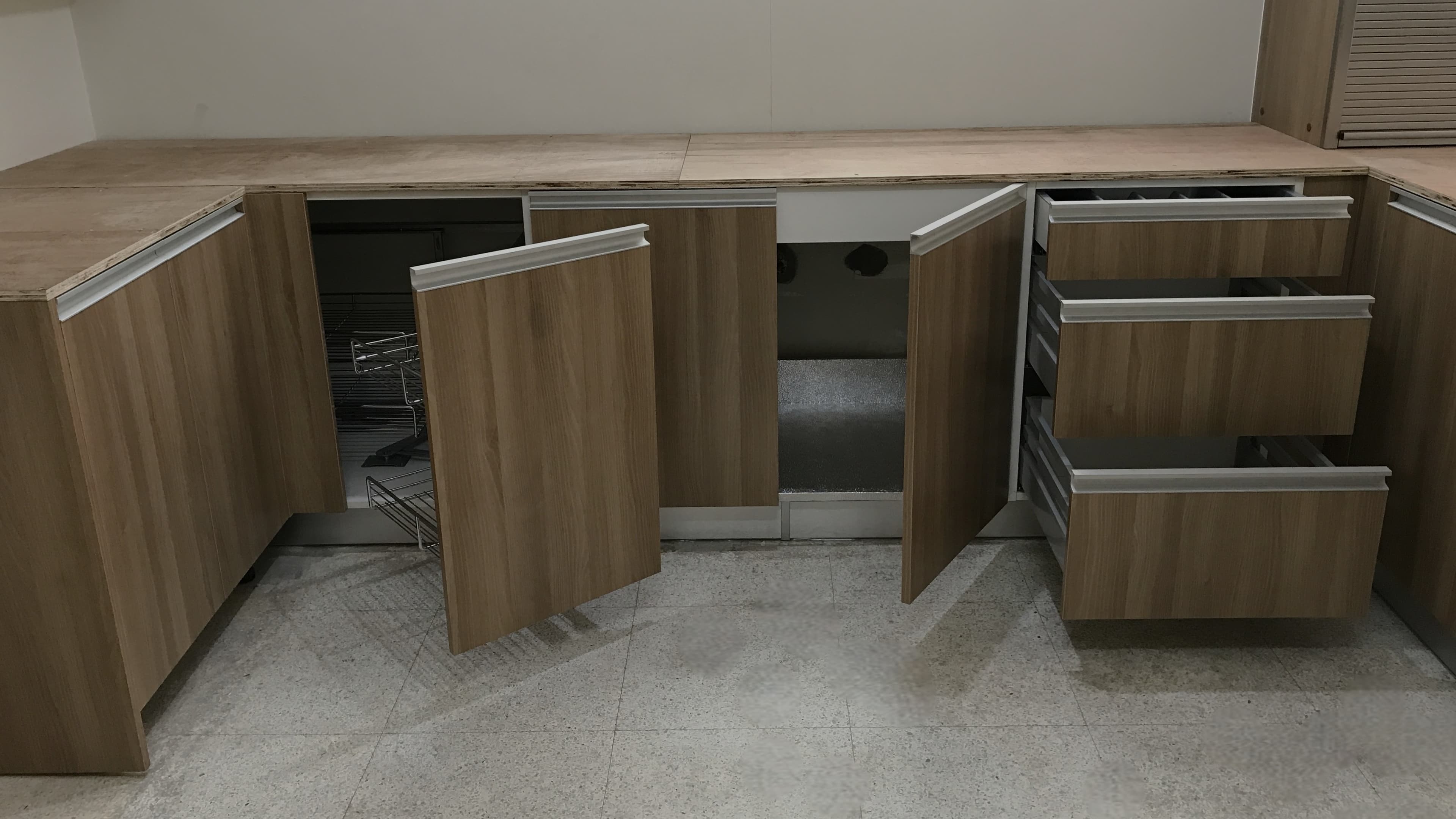 Ascalon kitchen base cabinet finished